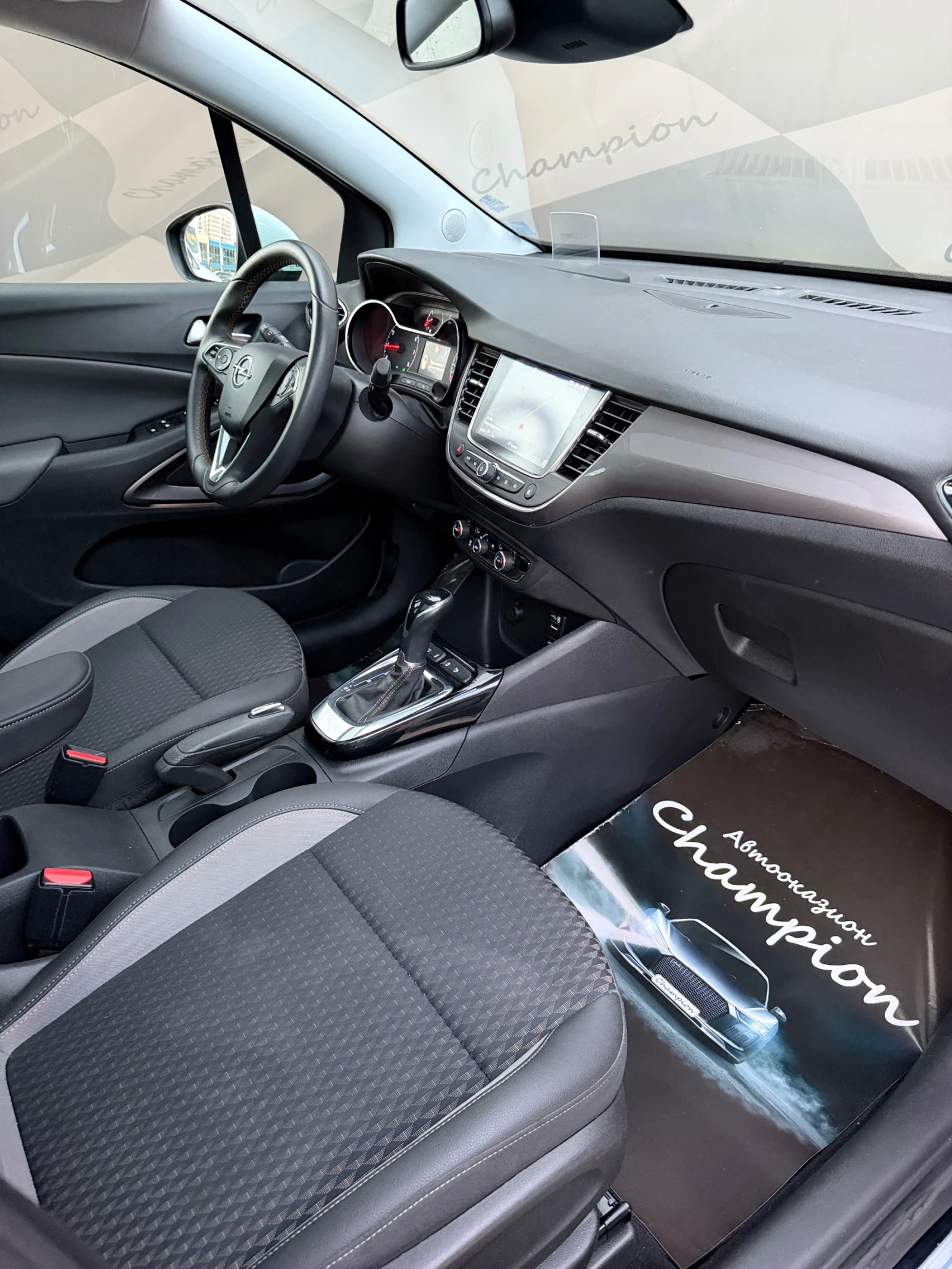 Opel Crossland X, снимка 11 - Автомобили и джипове - 55754990
