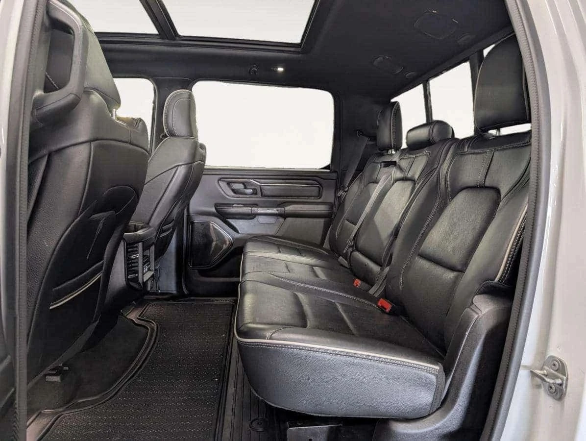 Dodge RAM 1500, снимка 11 - Автомобили и джипове - 56707266