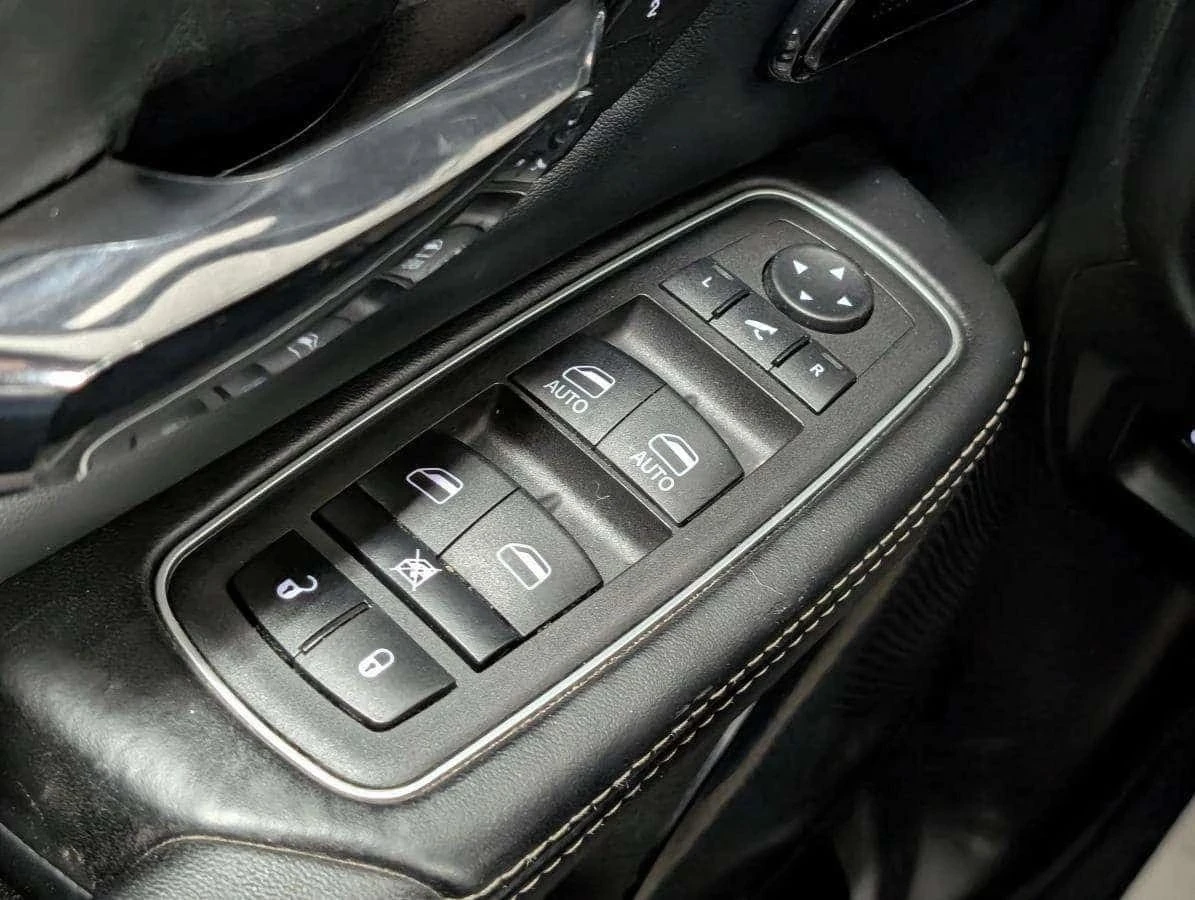 Dodge RAM 1500, снимка 16 - Автомобили и джипове - 56707266
