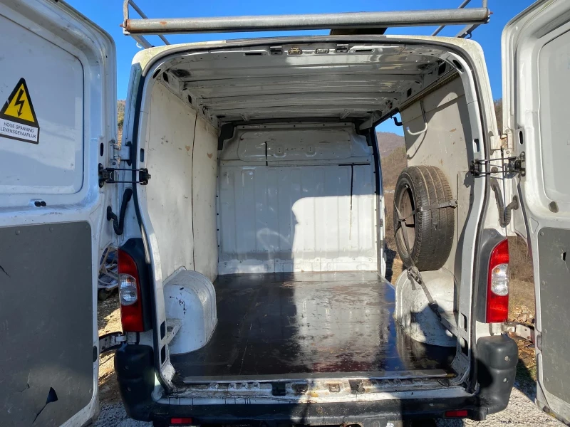 Renault Master T 35  2.5 DCI.  L1 H1, снимка 11 - Бусове и автобуси - 48561690