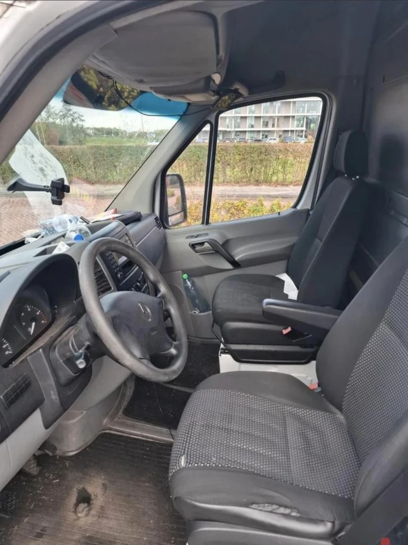 Mercedes-Benz Sprinter, снимка 6 - Бусове и автобуси - 52395529