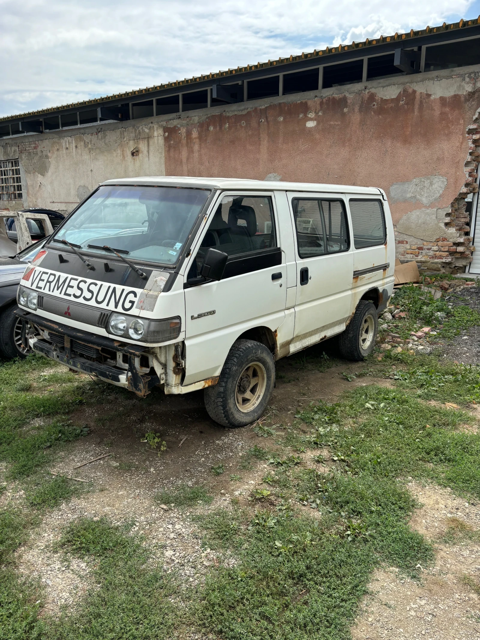 Mitsubishi L300  - изображение 2