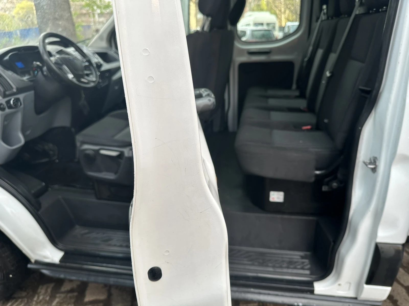 Ford Transit 2.0TDCi - изображение 7