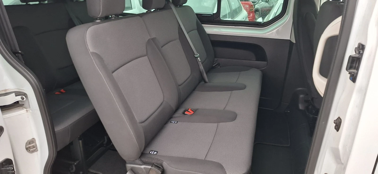 Renault Trafic 2, 0DCI-150k.c, снимка 7 - Бусове и автобуси - 53905393