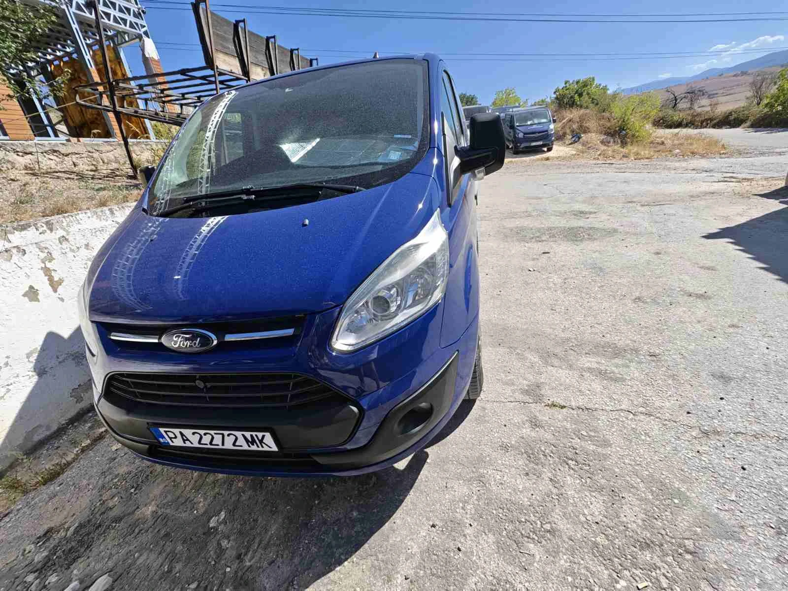 Ford Tourneo Turneo Custom, снимка 2 - Бусове и автобуси - 56119153