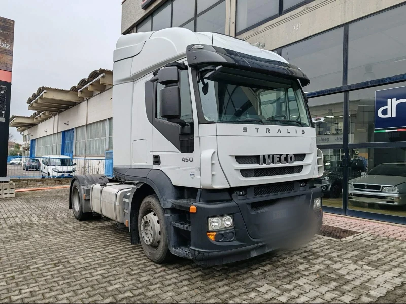 Iveco Stralis, снимка 2 - Камиони - 48359835