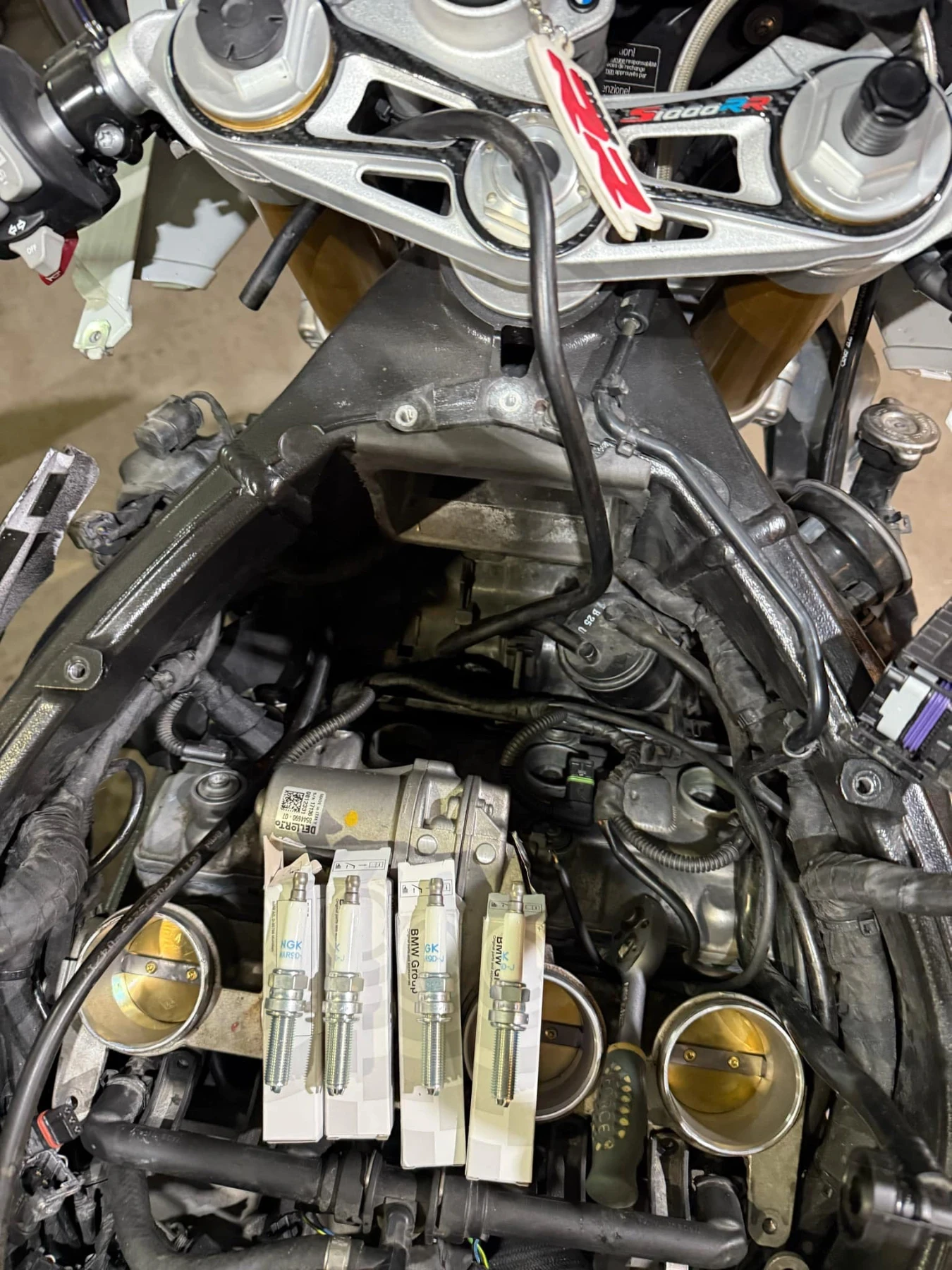 BMW S S1000RR 2017 | Mobile.bg   11