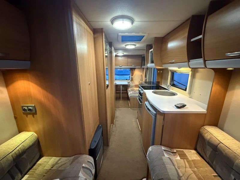 Каравана Tabbert АСЕ JUBILEE-5местна/ДУШ КАБИНА/ФОРСЕЛТ/MOVER/FULL, снимка 6 - Каравани и кемпери - 52861198