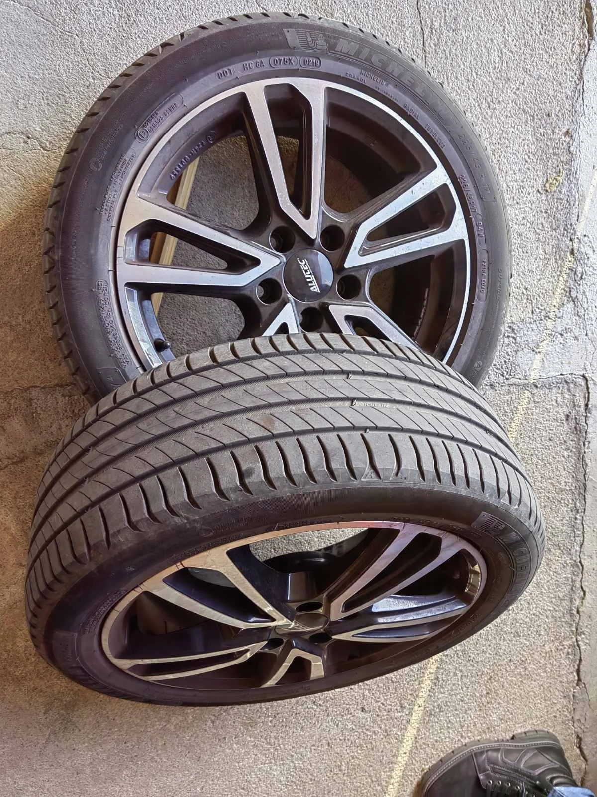   225/45R17  VW Golf Variant | Mobile.bg   6