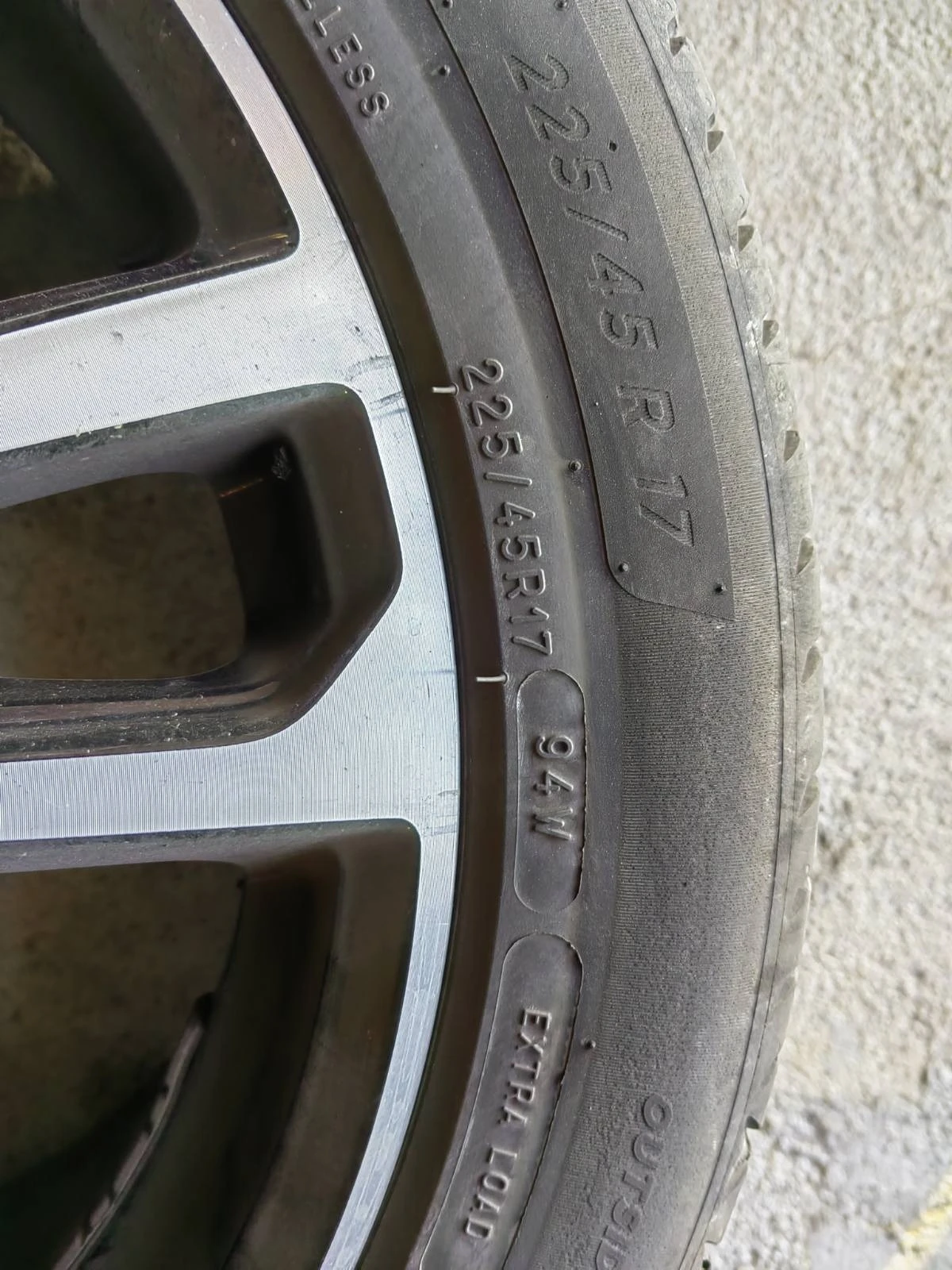    225/45R17  VW Golf Variant | Mobile.bg   5