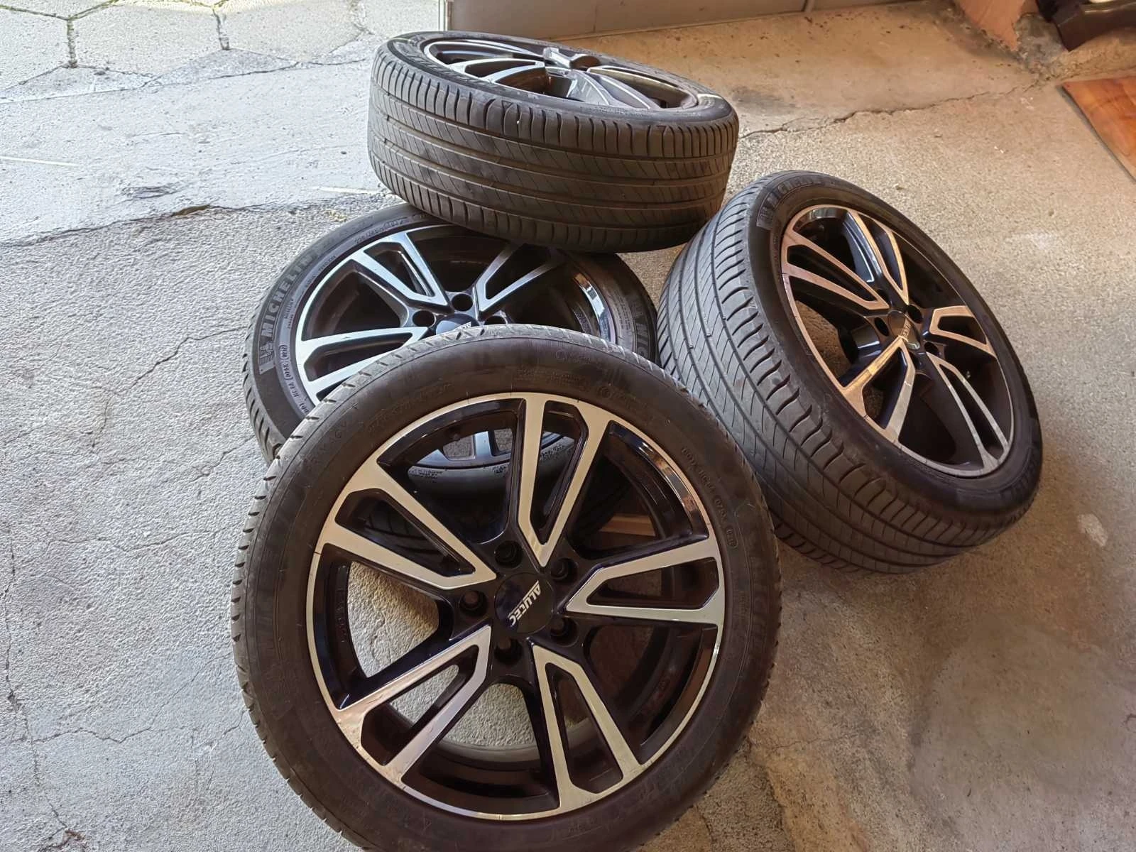    225/45R17  VW Golf Variant | Mobile.bg   2