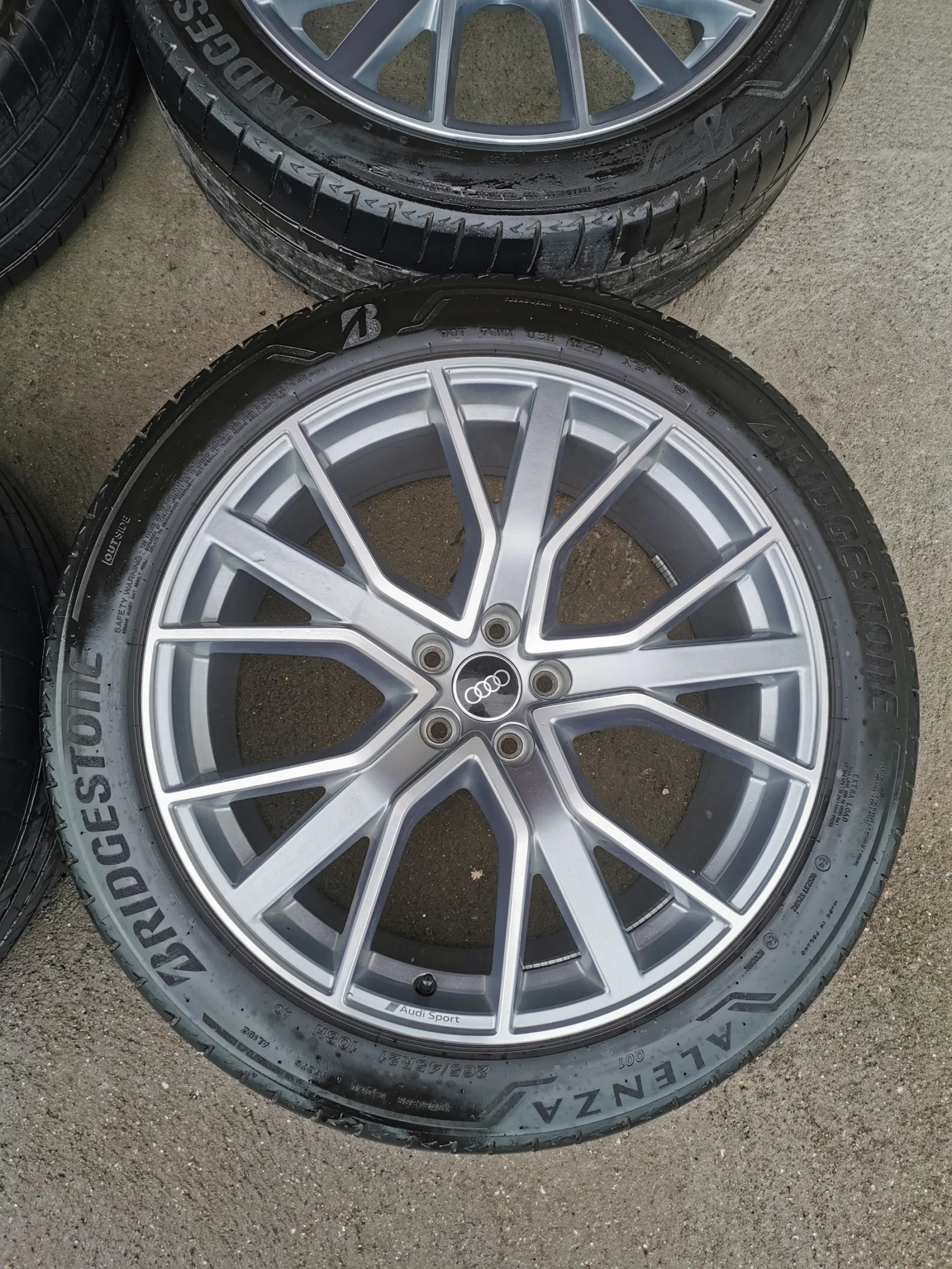 ���� � ������ 265/45R21 �� Audi E-Tron | Mobile.bg � ����������� 4