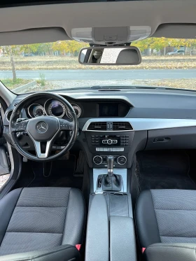 Mercedes-Benz C 220 Avantgarde, снимка 10