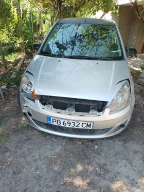 Обява за продажба на Ford Fiesta МК5 ~3 000 лв. - изображение 1