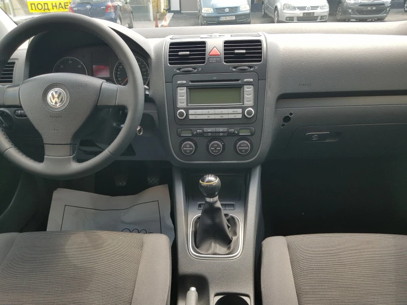 VW Golf 1.9TDI 105 kc, снимка 9 - Автомобили и джипове - 46353911