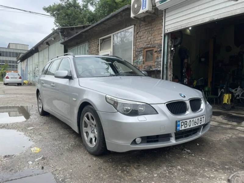 BMW 525, снимка 1 - Автомобили и джипове - 46949894