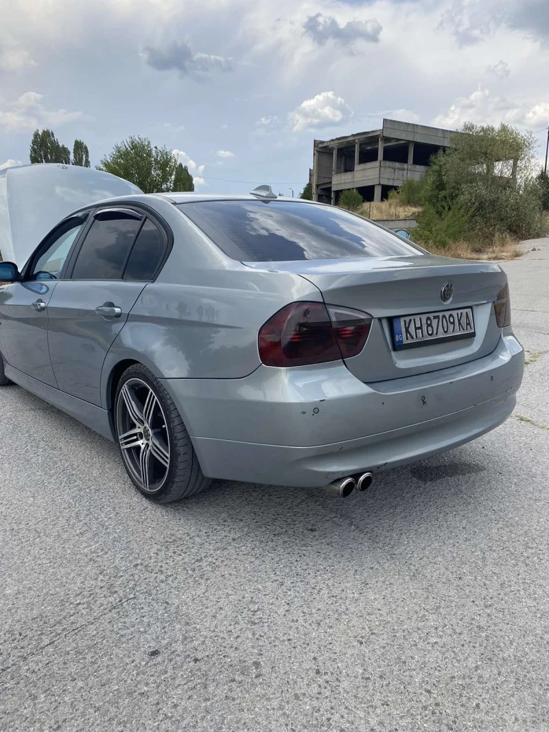 BMW 320 D, снимка 5 - Автомобили и джипове - 47322789