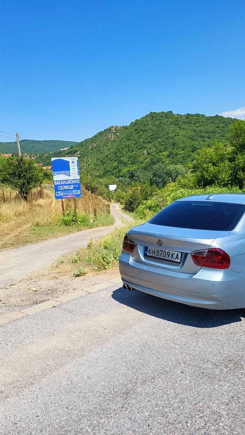 BMW 320 D, снимка 10 - Автомобили и джипове - 47322789