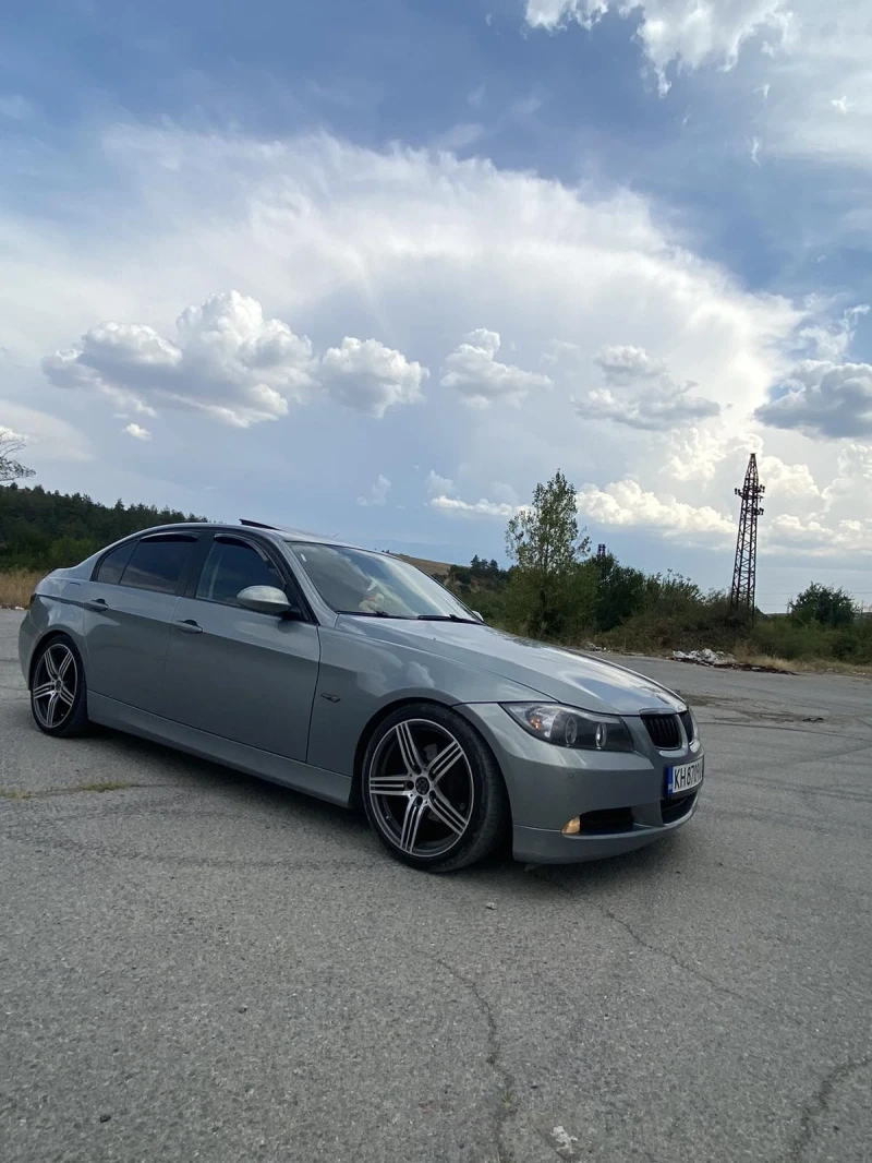 BMW 320 D, снимка 4 - Автомобили и джипове - 47322789