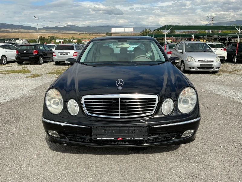 Mercedes-Benz E 220 CDI Avantgarde, снимка 1 - Автомобили и джипове - 47619638