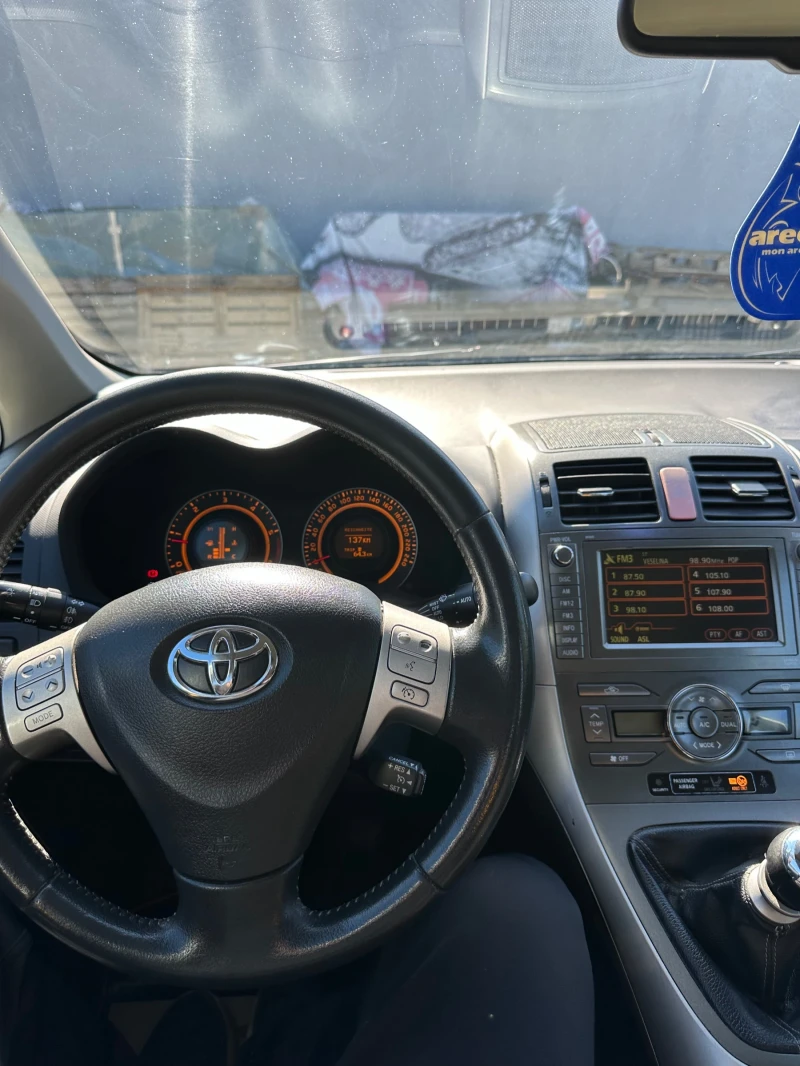 Toyota Auris Toyota Auris 2.2d, снимка 12 - Автомобили и джипове - 48001996