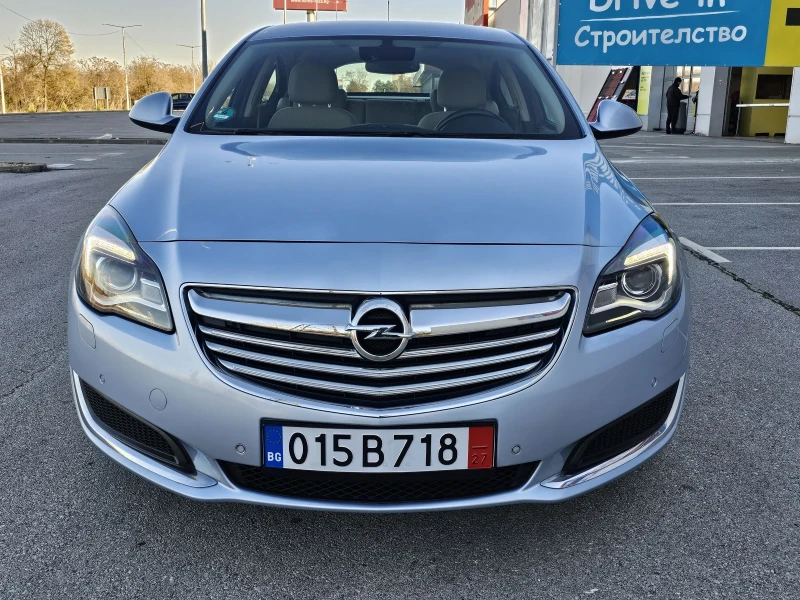 Opel Insignia Фейслифт, Хечбег, снимка 4 - Автомобили и джипове - 48092042