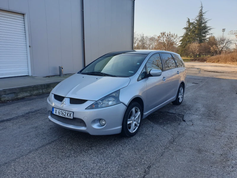 Mitsubishi Grandis 2.0 TDI, снимка 2 - Автомобили и джипове - 48733207