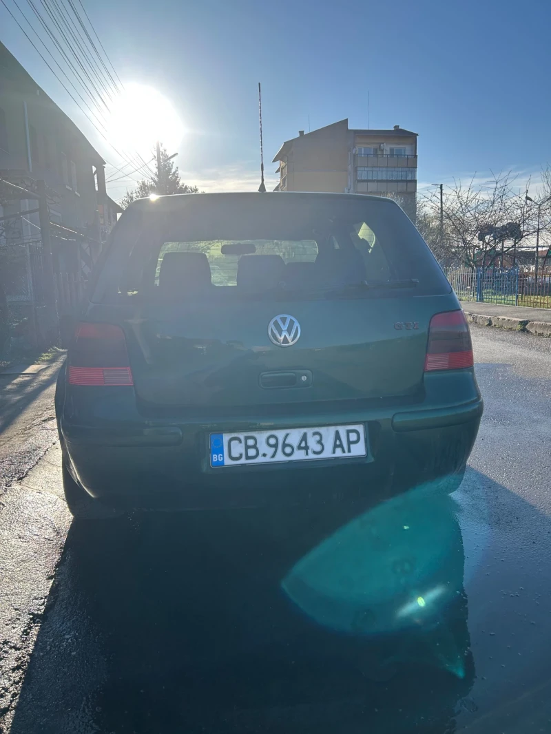 VW Golf 1.8Т AGU, снимка 4 - Автомобили и джипове - 49588125