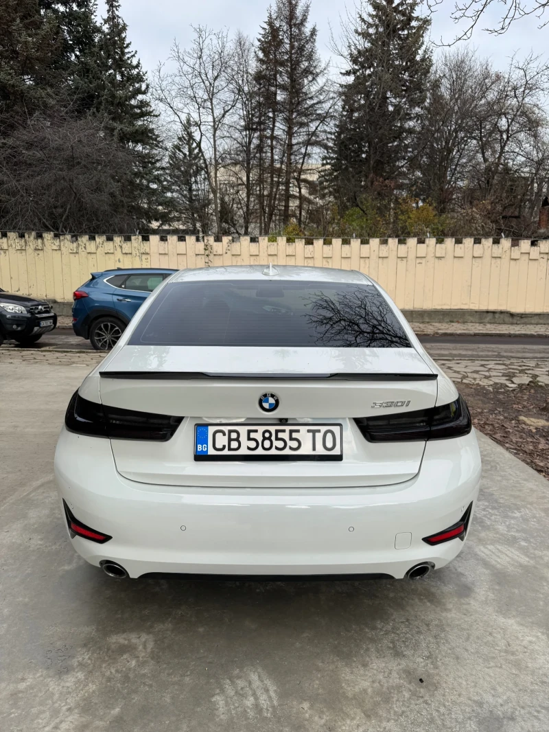BMW 330, снимка 10 - Автомобили и джипове - 52396013