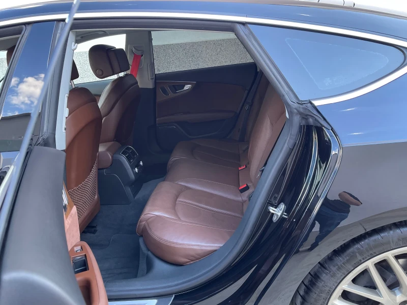 Audi A7 3.0 d quattro, снимка 8 - Автомобили и джипове - 52291964