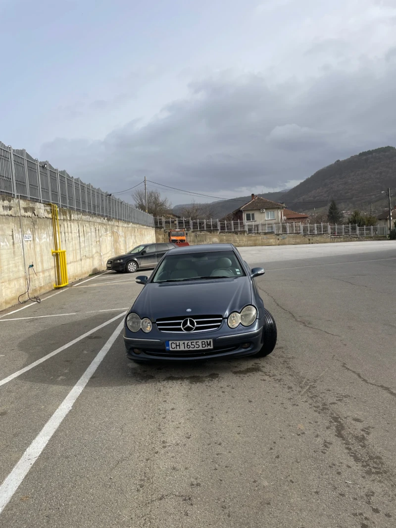 Mercedes-Benz CLK, снимка 7 - Автомобили и джипове - 53484419