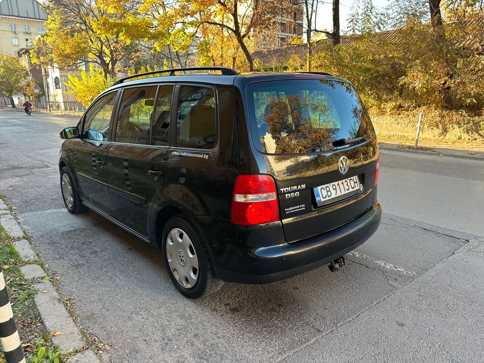 VW Touran 1.9 105 DSG - изображение 4