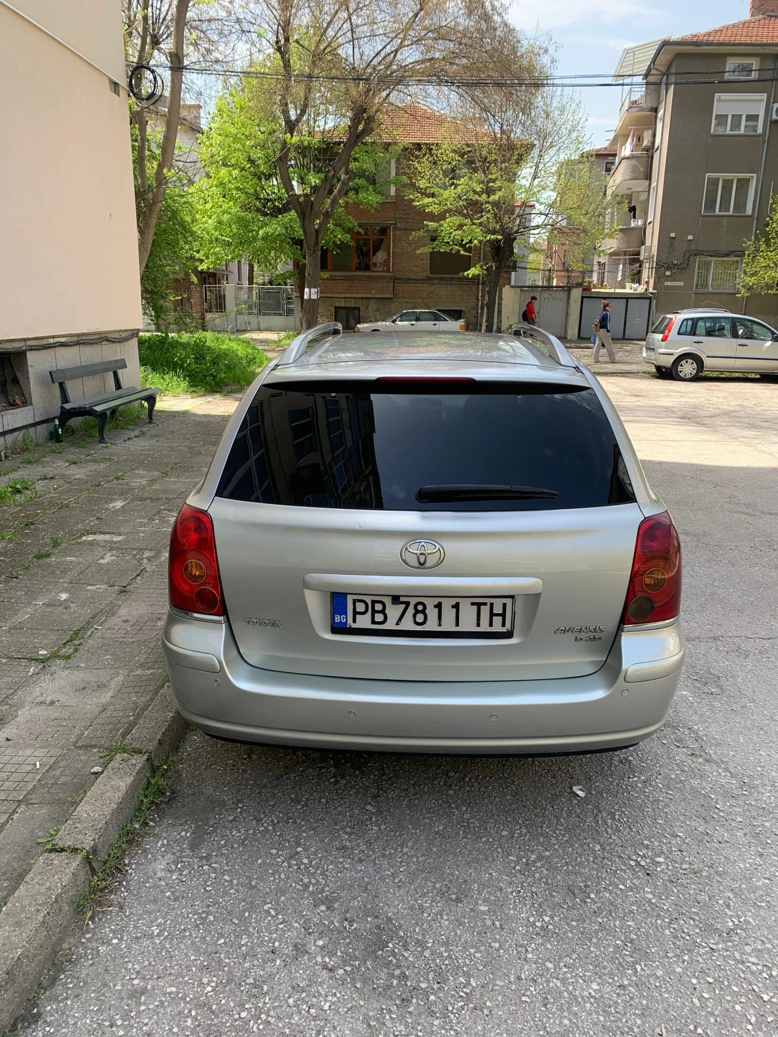 Toyota Avensis 2.0 D4D - изображение 3