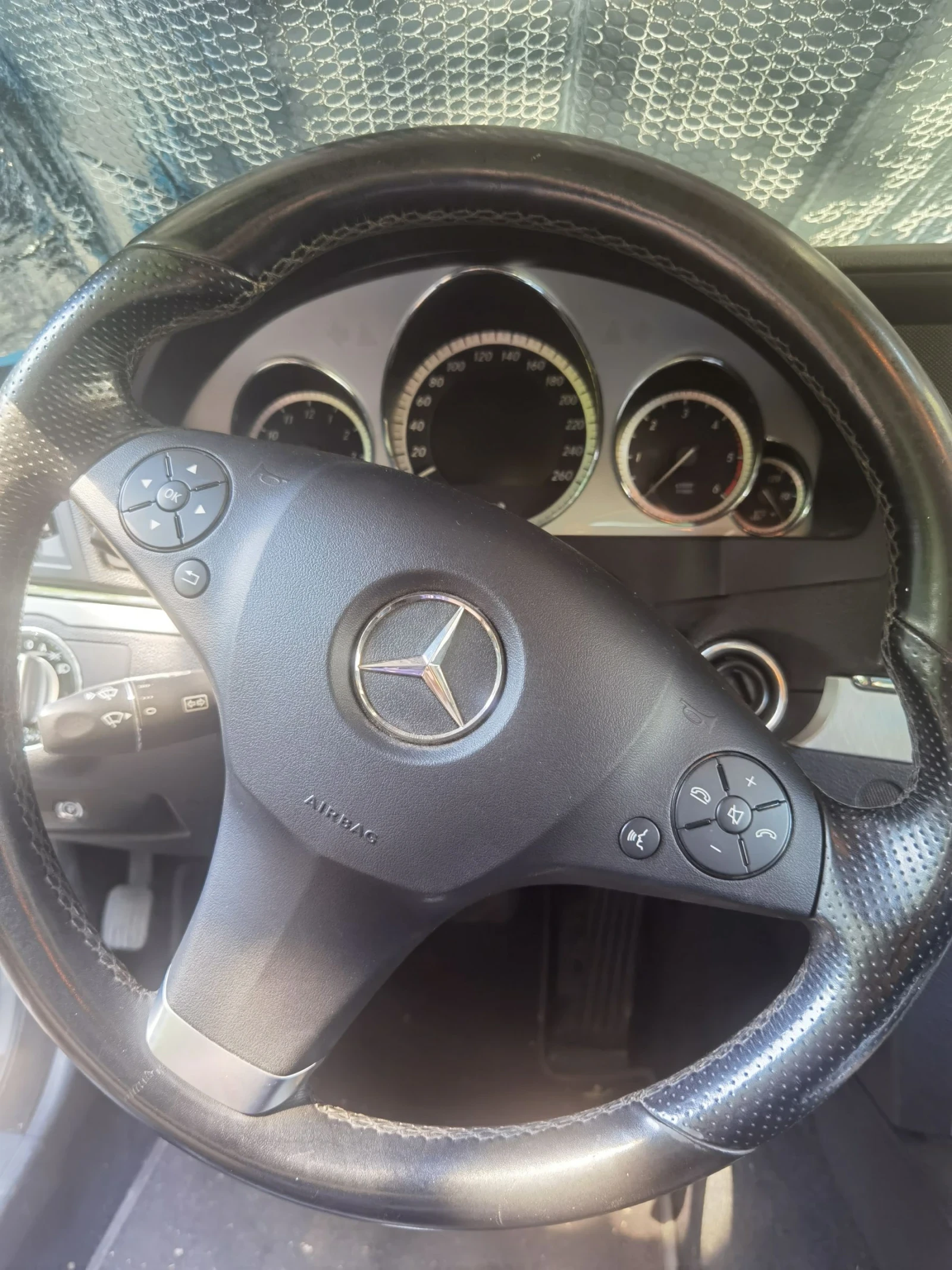Mercedes-Benz E 350  - изображение 5