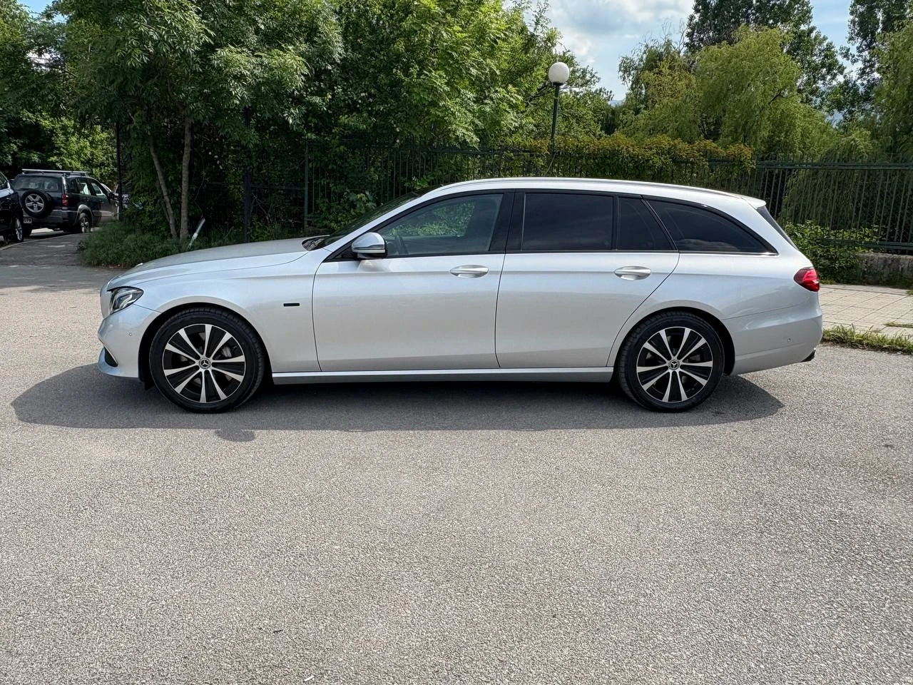 Mercedes-Benz E 300 Е300de PLUG IN HYBRID - изображение 4