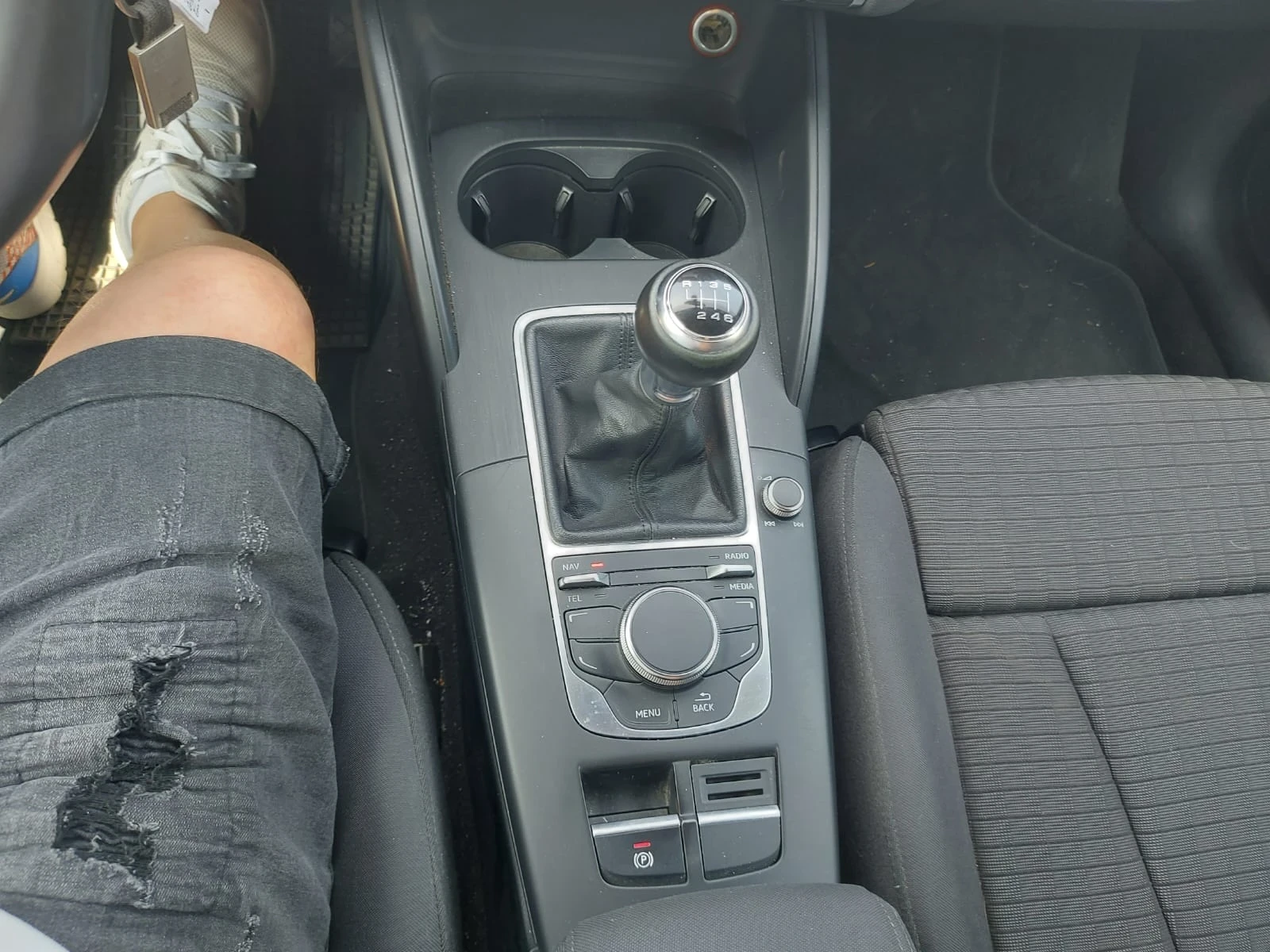 Audi A3 2.0TDI/ОЧАКВАН ВНОС/100%РЕАЛНИ 179 341км./ - изображение 9