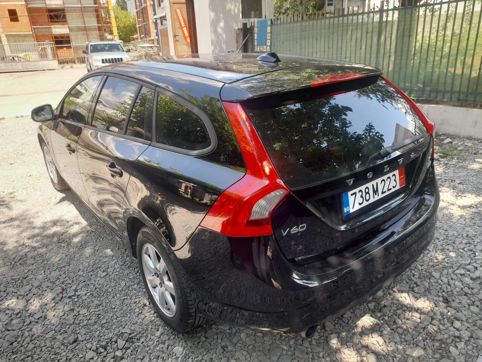 Volvo V60  - изображение 3