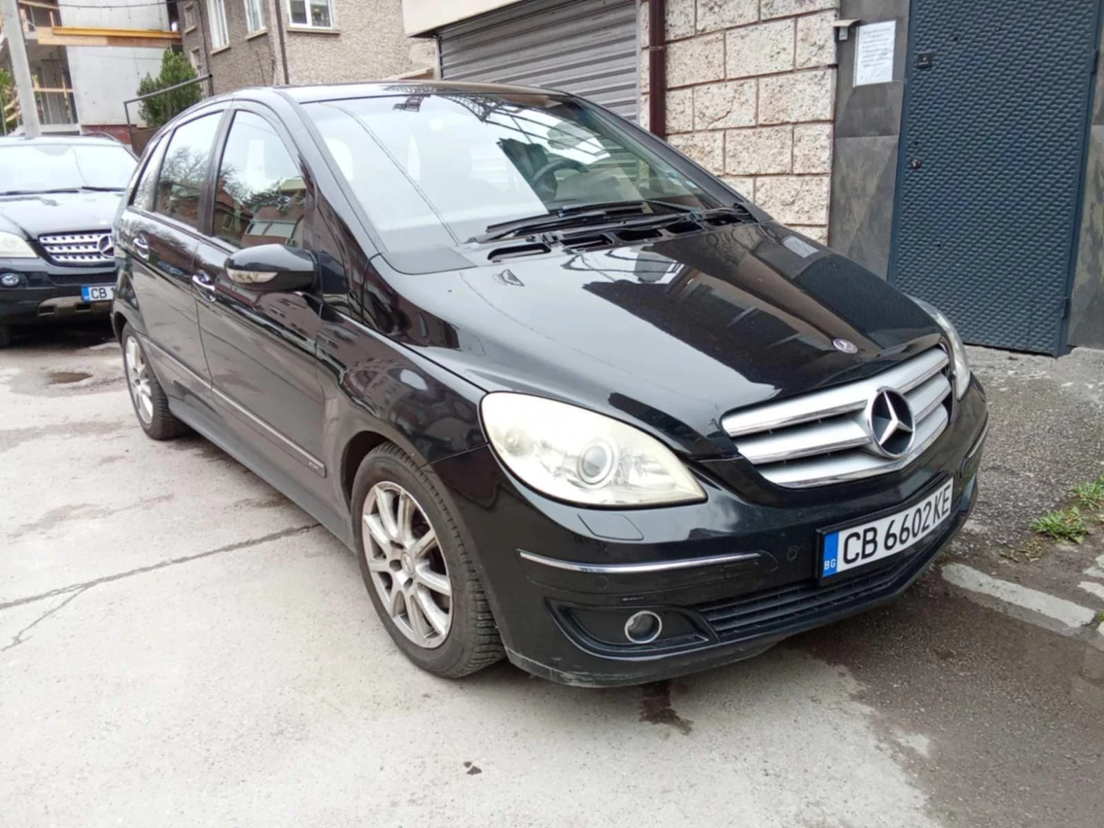 Mercedes-Benz B 200 Turbo - изображение 6