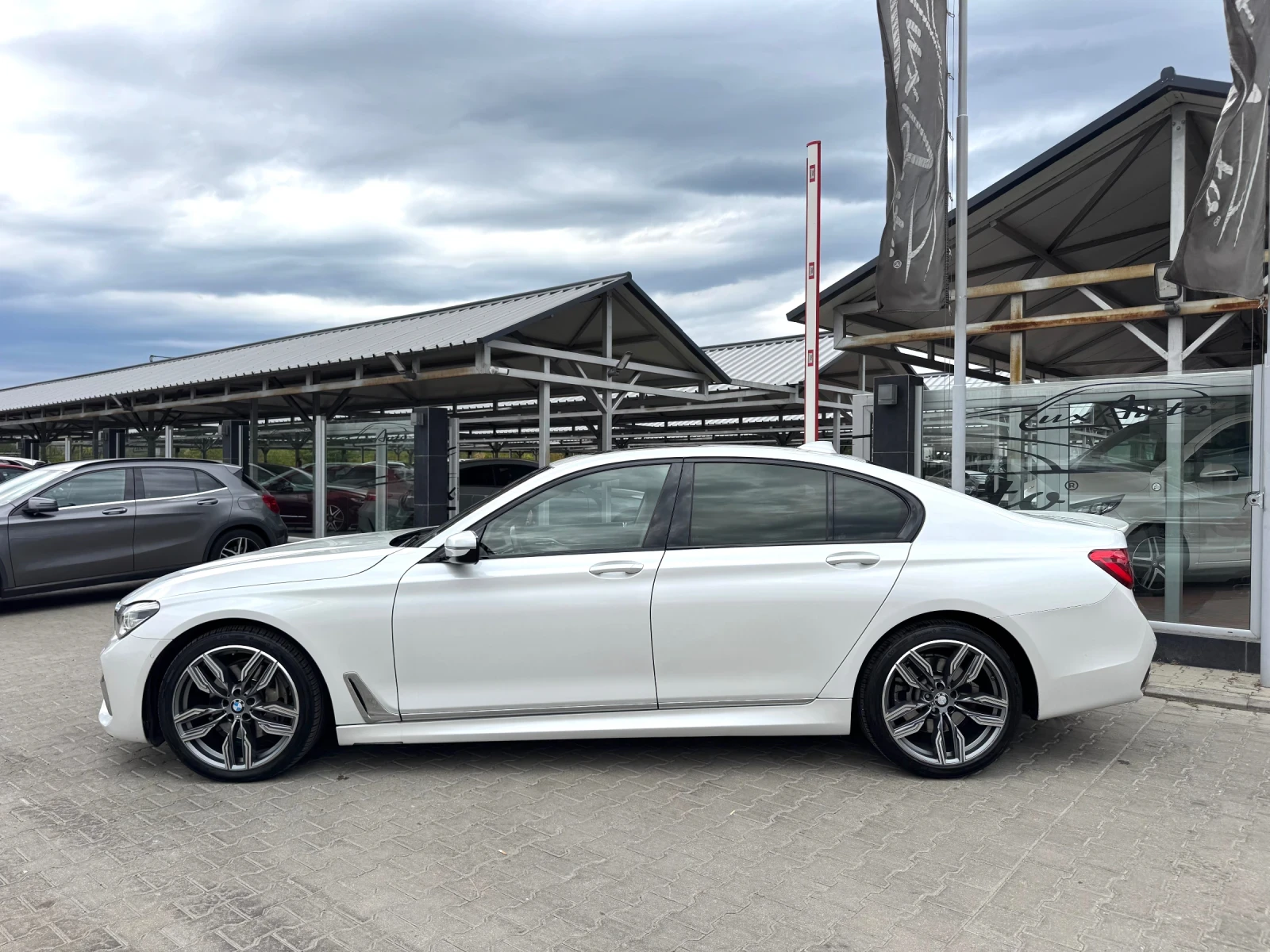BMW 730 M-PACK#FULLED#ОБДУХ#INDIVIDUAL - изображение 7