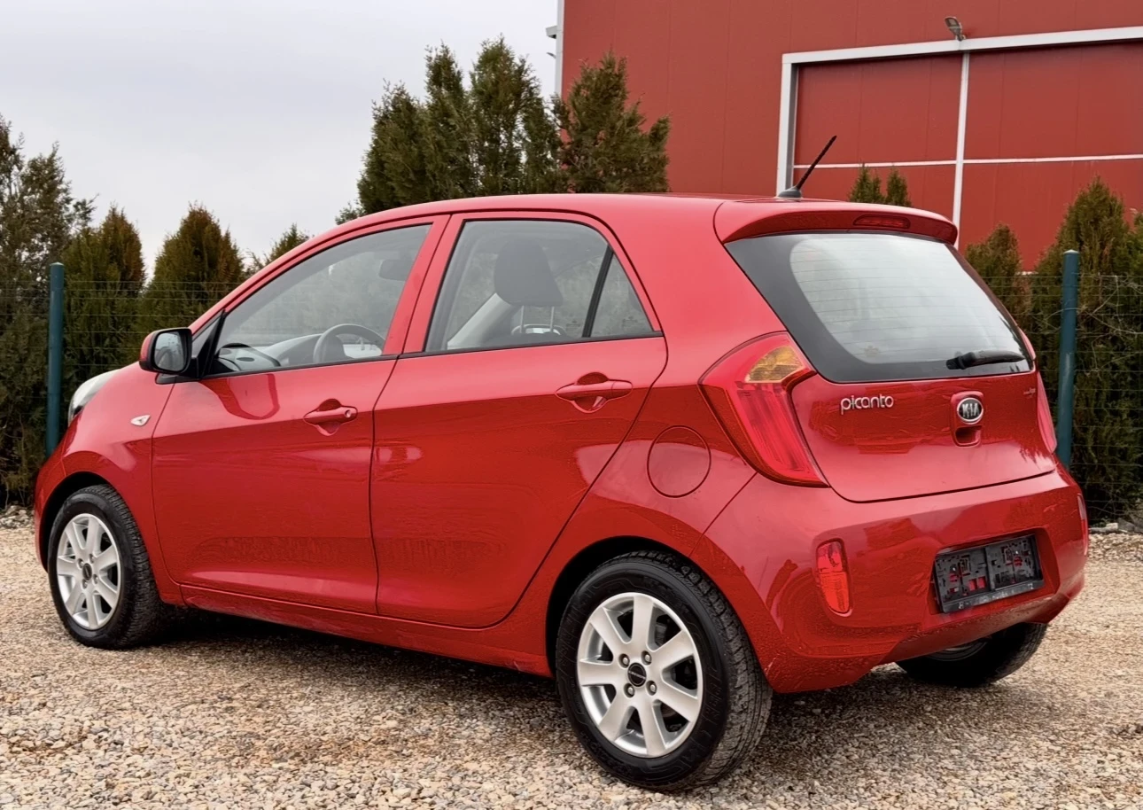Kia Picanto 1.0MPI / 67.000км - изображение 4