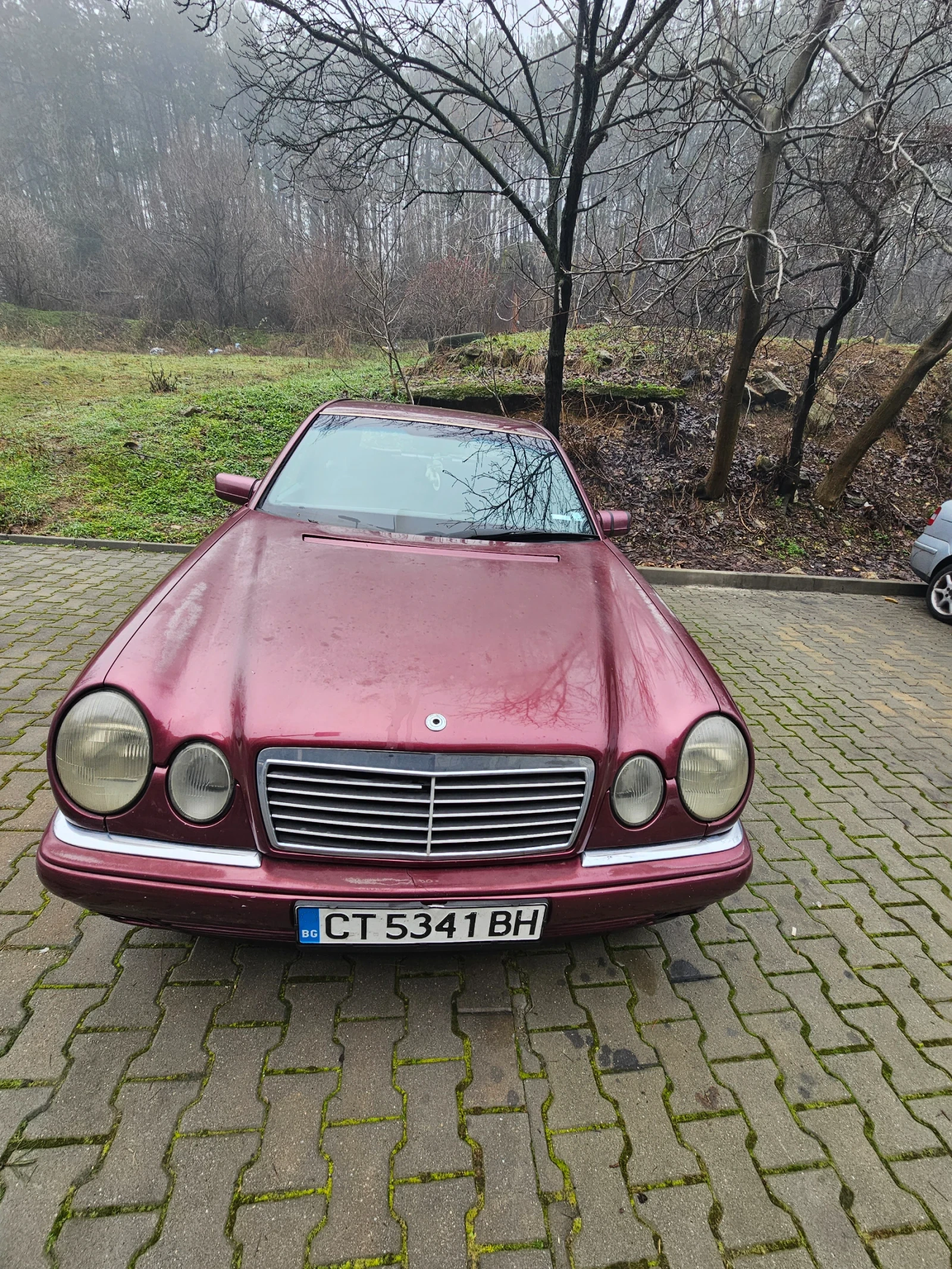 Mercedes-Benz E 290  - изображение 6