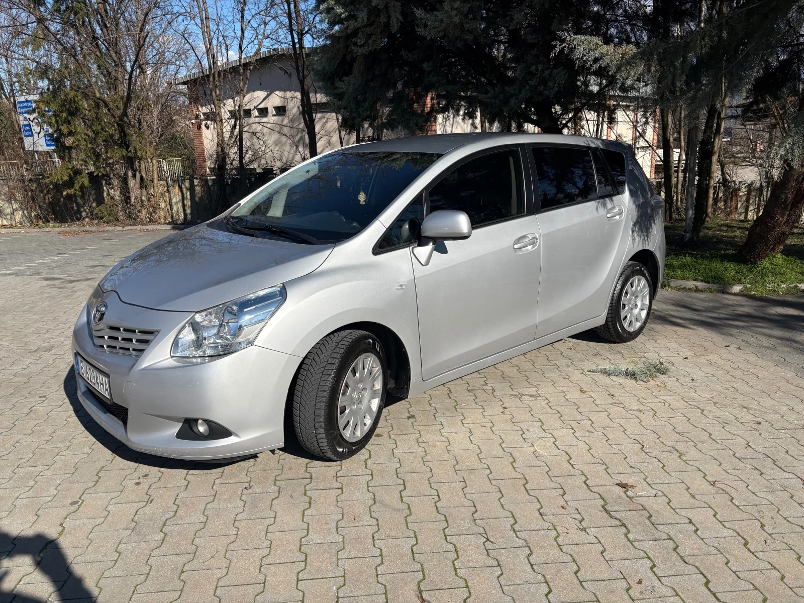 Toyota Verso 2.0 d4d 126��. ����� ����� ��������� | Mobile.bg � ����������� 2
