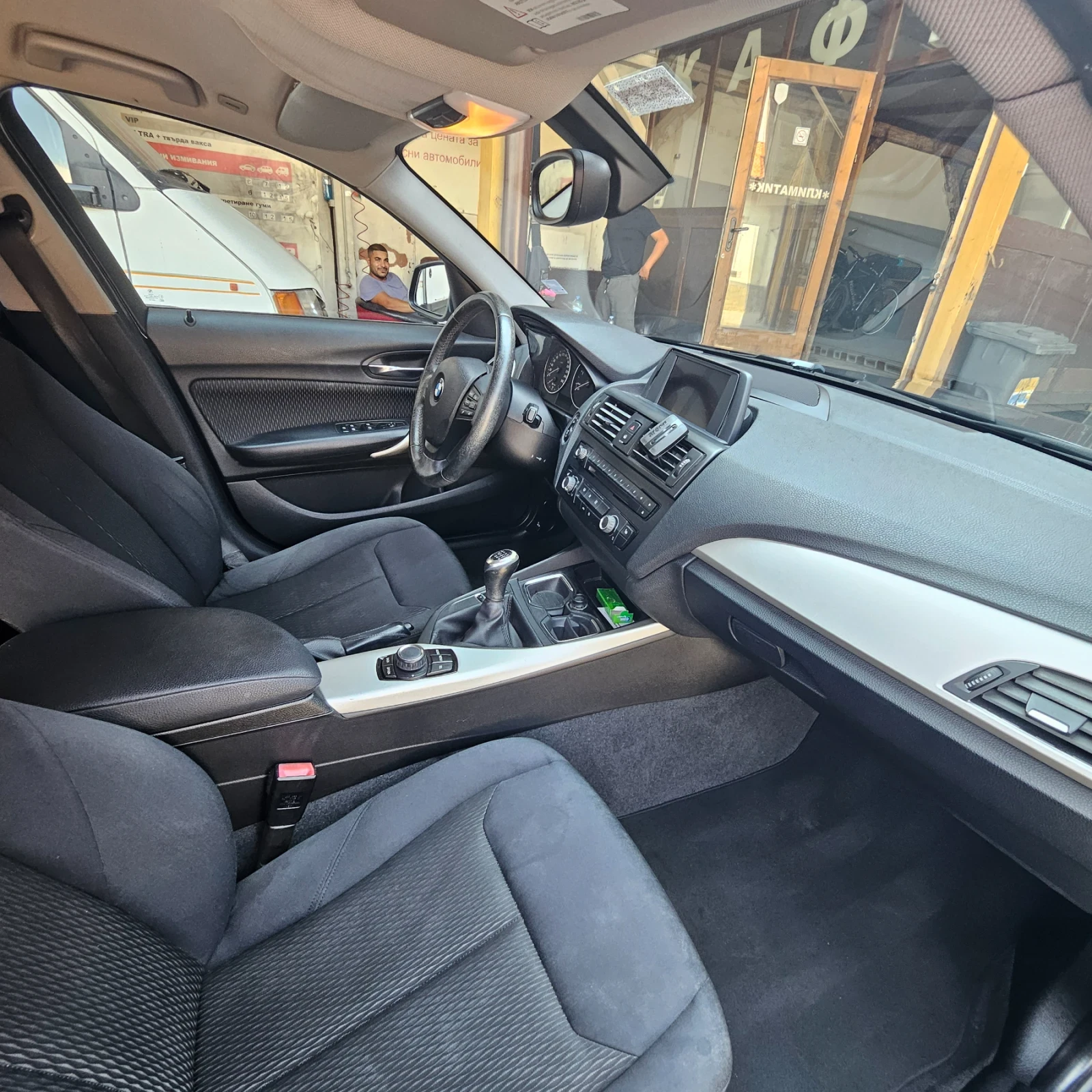 BMW 118, снимка 7 - Автомобили и джипове - 53856593