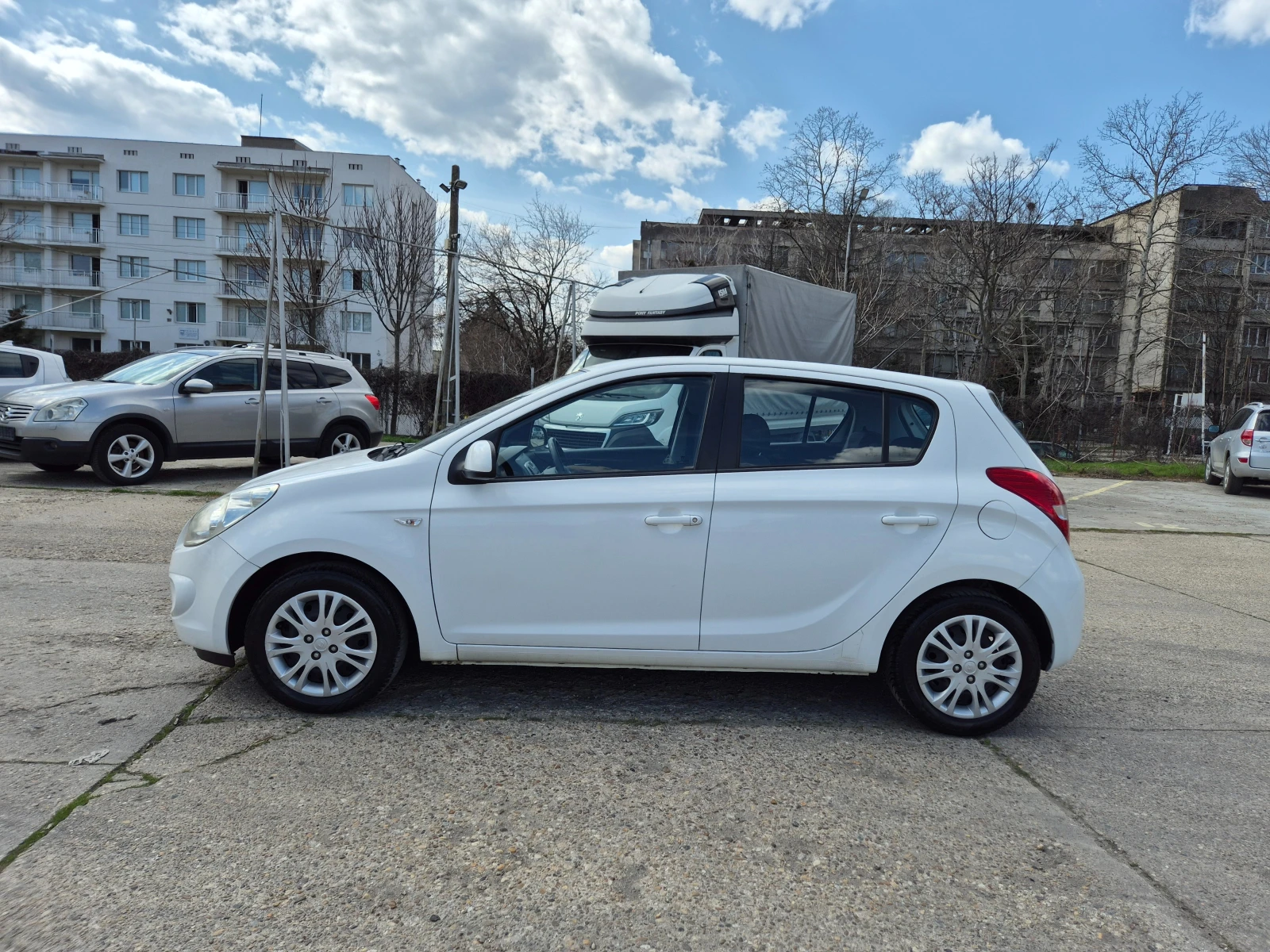 Hyundai I20 1.2i-���-������ | Mobile.bg � ����������� 2