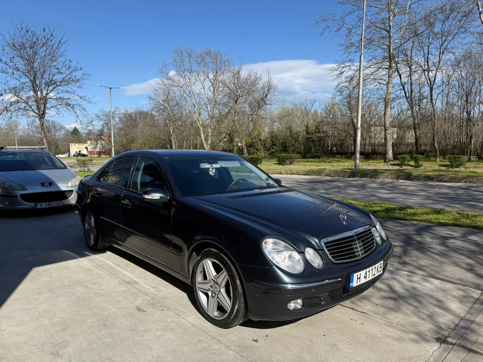 Mercedes-Benz E 320 Газ, снимка 2 - Автомобили и джипове - 54132706