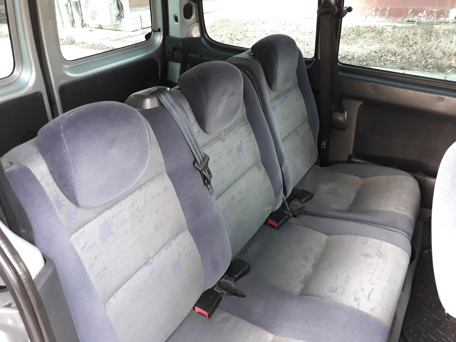 Citroen Berlingo 1.9 Diesel, снимка 11 - Автомобили и джипове - 54467374