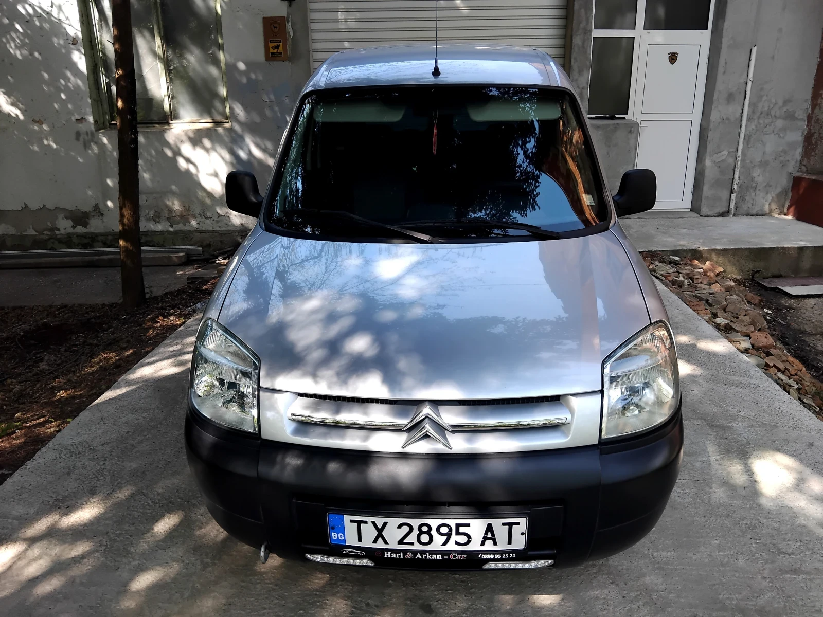 Citroen Berlingo 1.9 Diesel, снимка 8 - Автомобили и джипове - 54467374