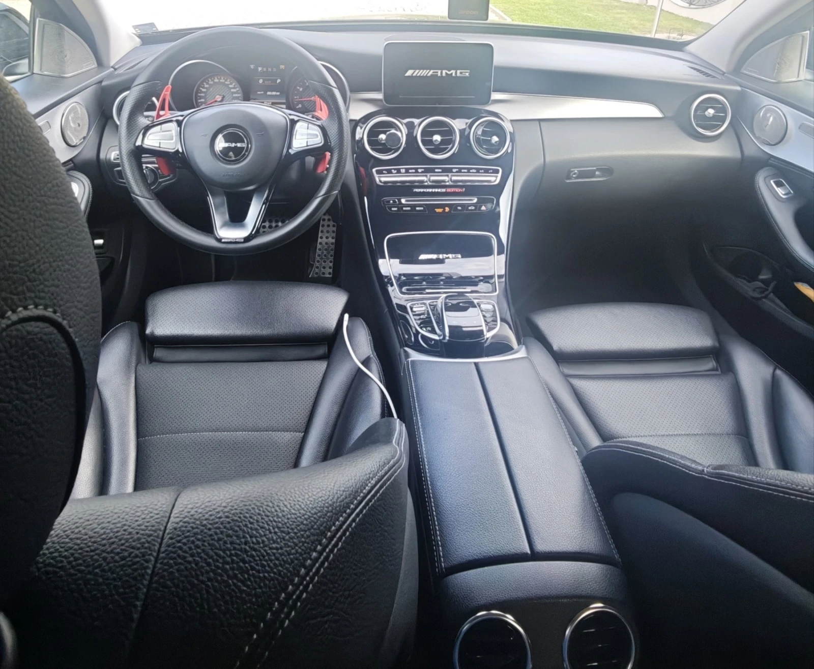 Mercedes-Benz C 200 AMG 63S PERFORMANCE EDITION , снимка 5 - Автомобили и джипове - 54561992