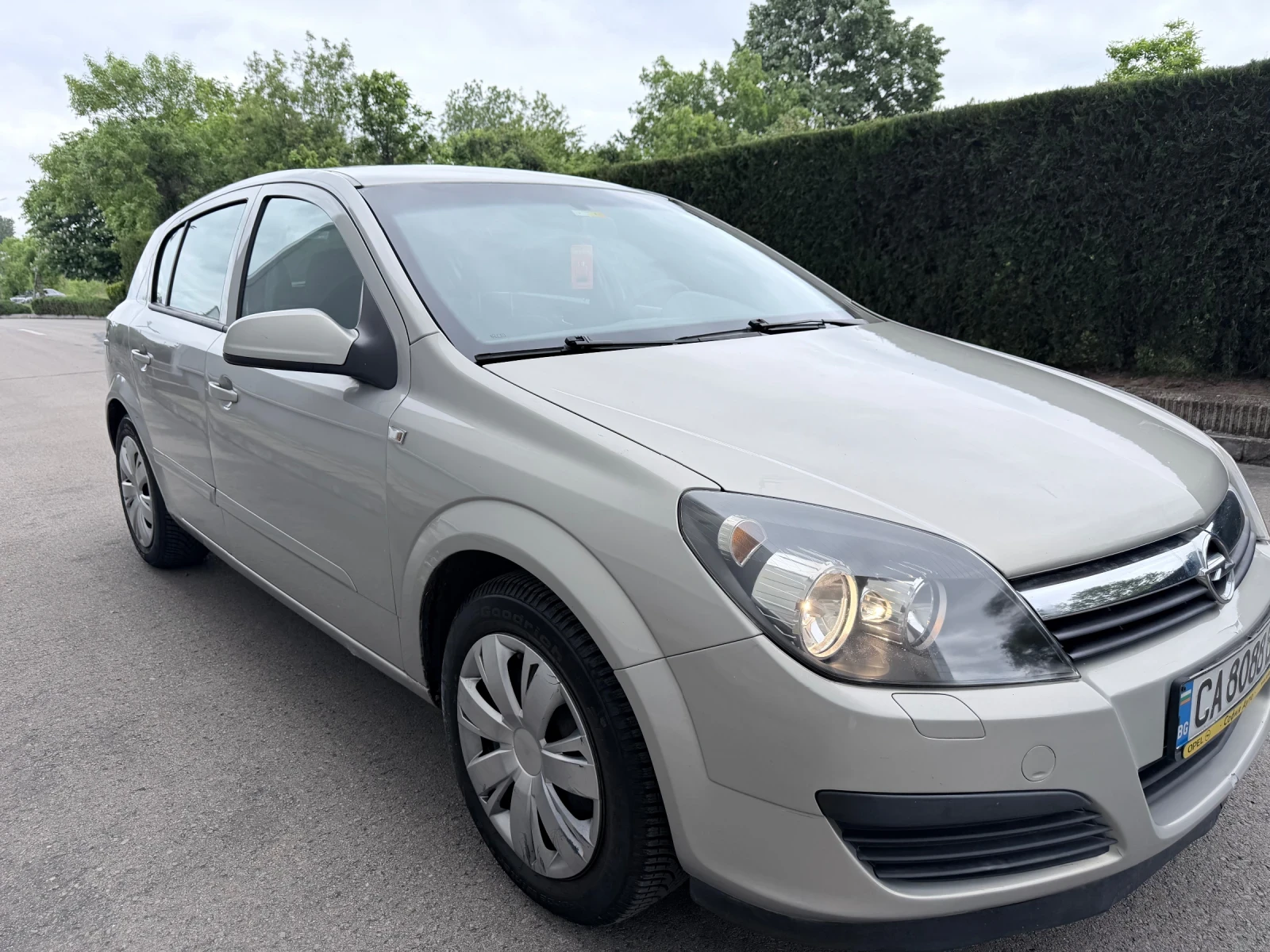 Opel Astra, снимка 2 - Автомобили и джипове - 54740210