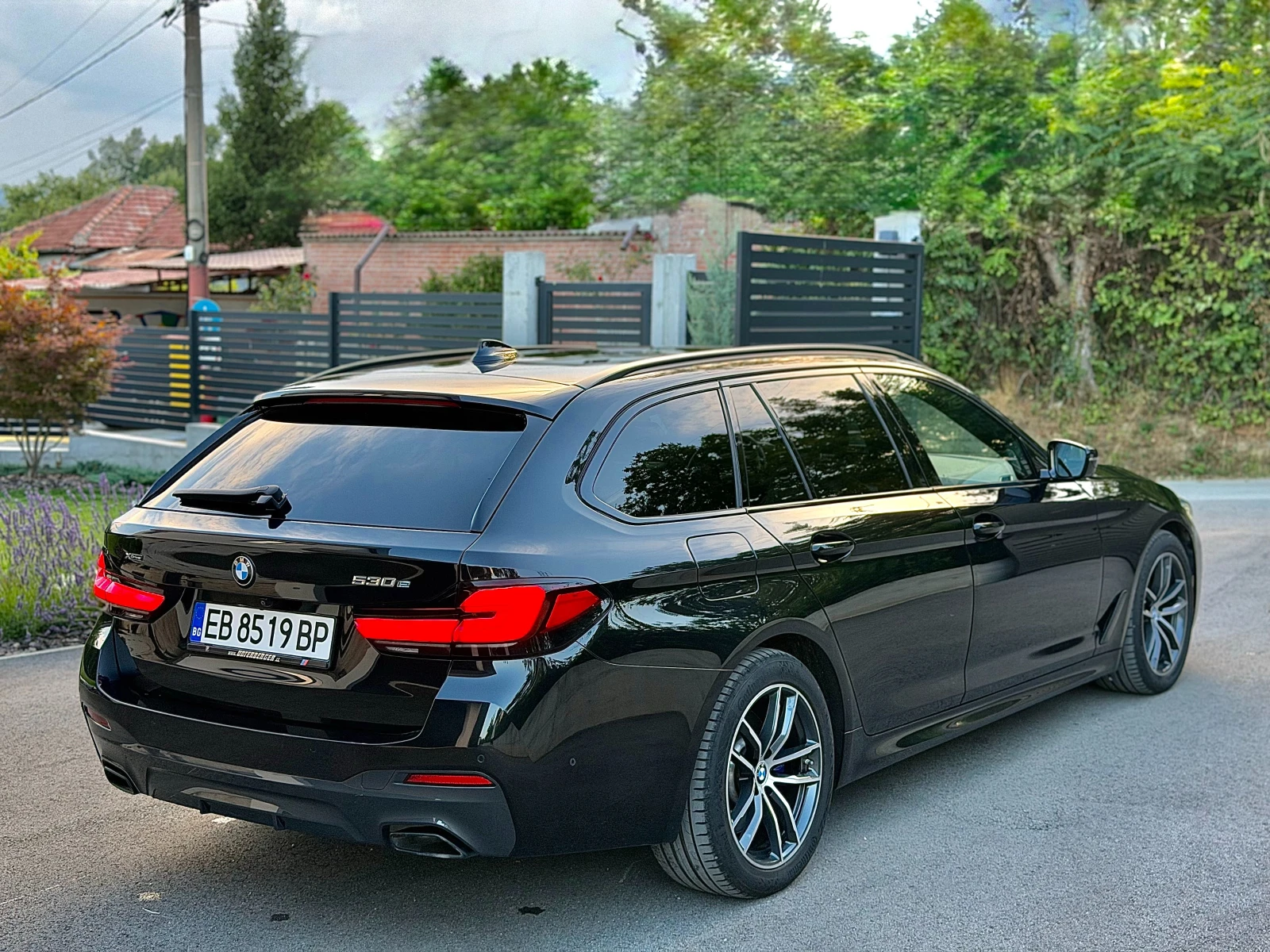 BMW 530E, снимка 5 - Автомобили и джипове - 55384204